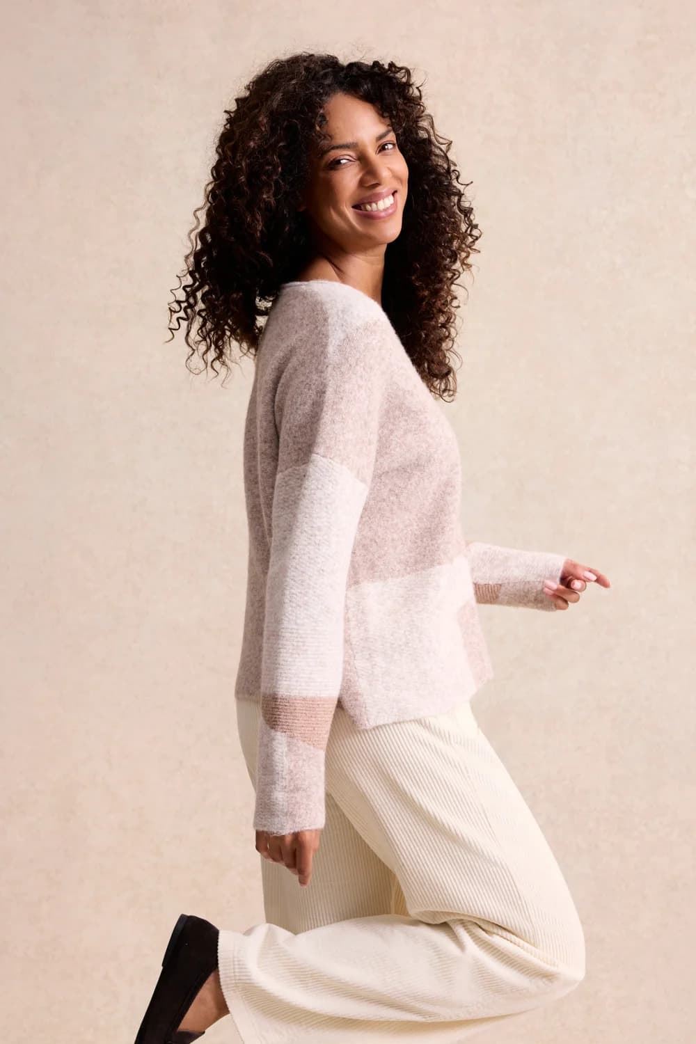LEO & UGO Sweater Cuello Pico - Imagen 3