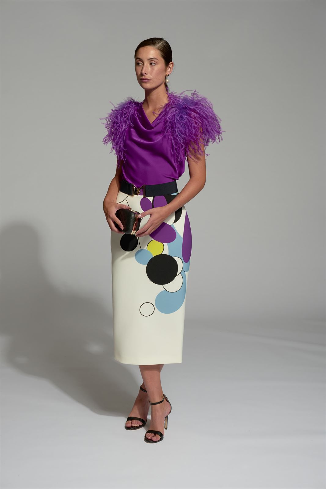 MOSKADA Blusa CORAL Plumas Negra - Imagen 1